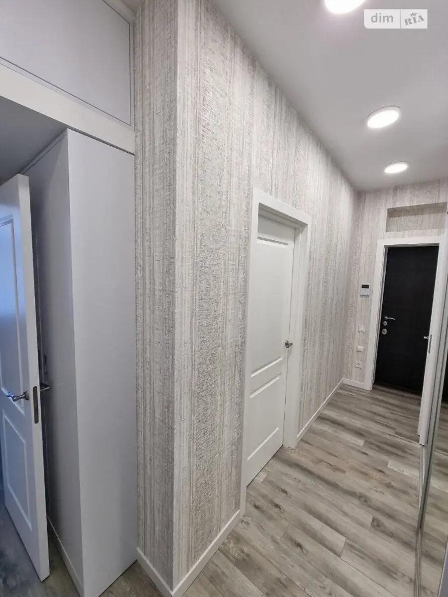 Фото Продаю 2-комнатную квартиру, 52 кв. м, Ереванская ул. 5 Киев, цена: 119000 $, код 3781