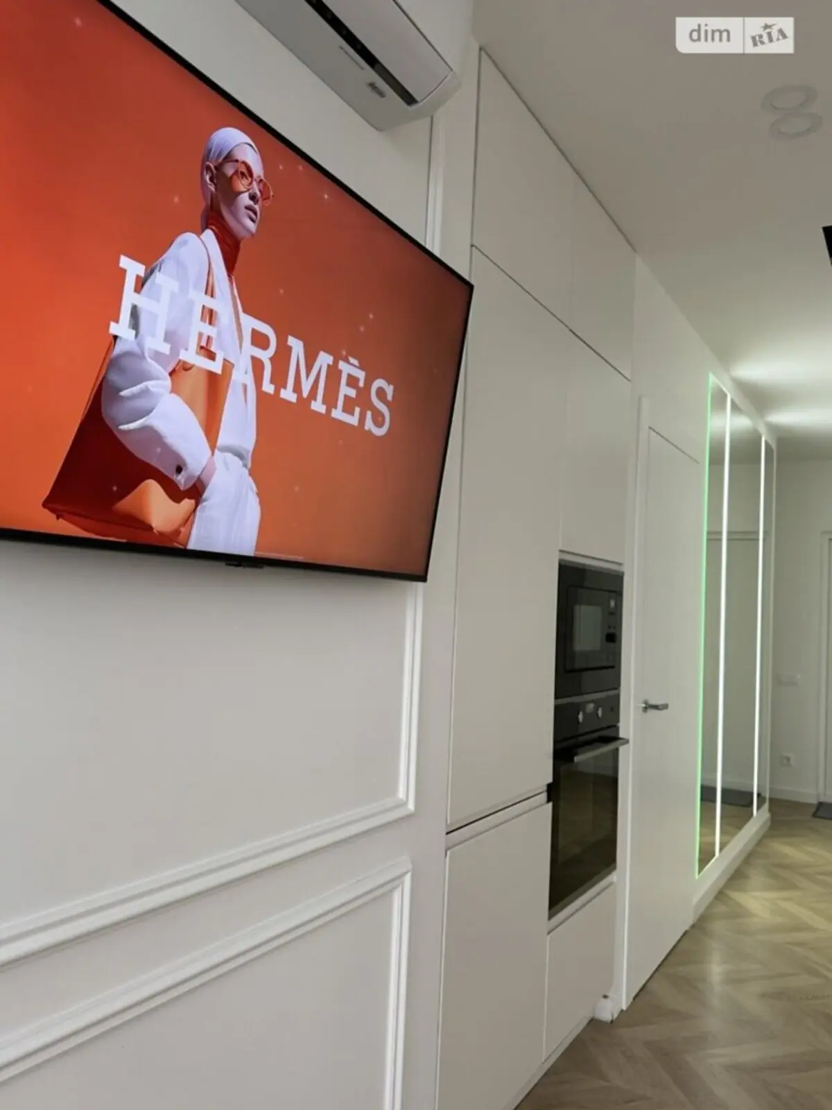 Фото Продаю 3-комнатную квартиру, 93 кв. м, Вышг.ская ул. 45/13 Киев, цена: 300000 $, код 3782