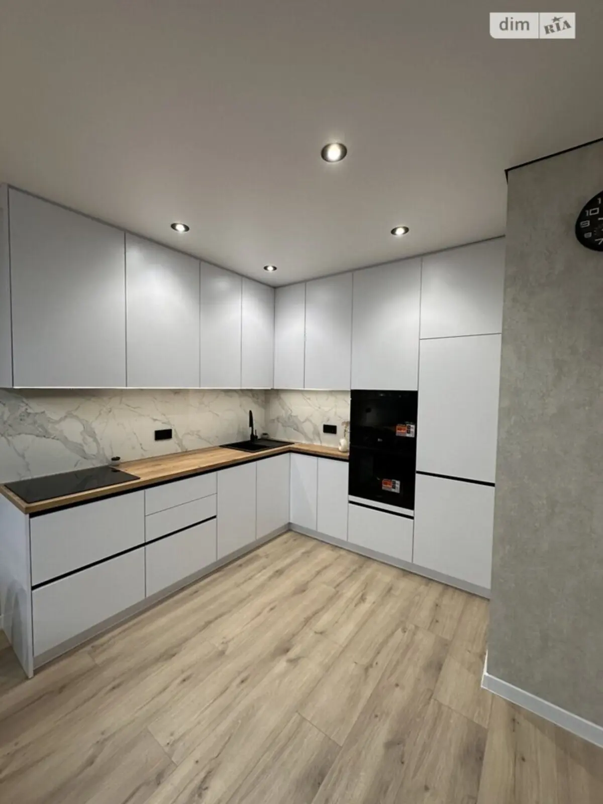 Фото Продаю 1 кімнатну квартиру, 47 кв. м, Родини Крістерів вул.  Київ, ціна: 110000 $, код 3784