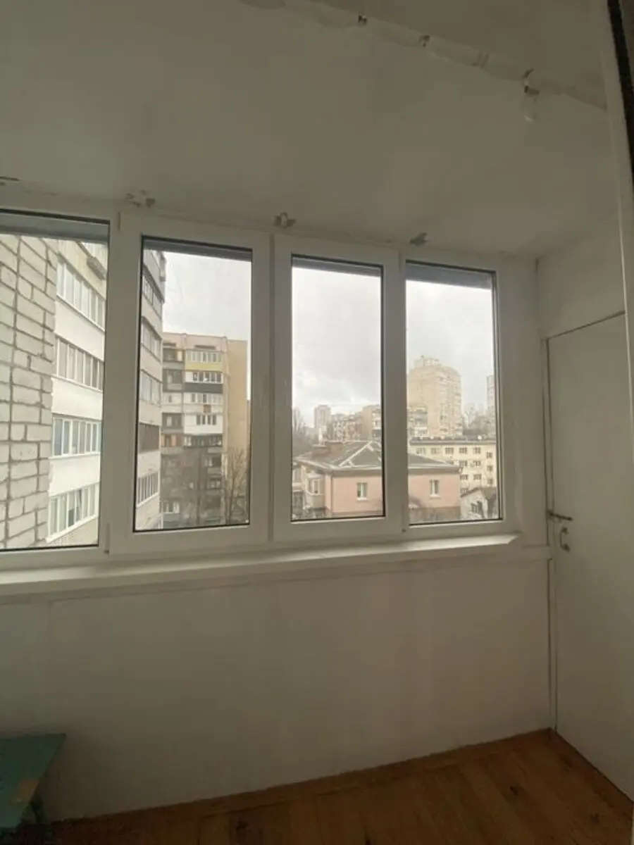 Фото Продаю 3-комнатную квартиру, 75 кв. м, Ушинского ул. 25а Киев, цена: 86000 $, код 3785