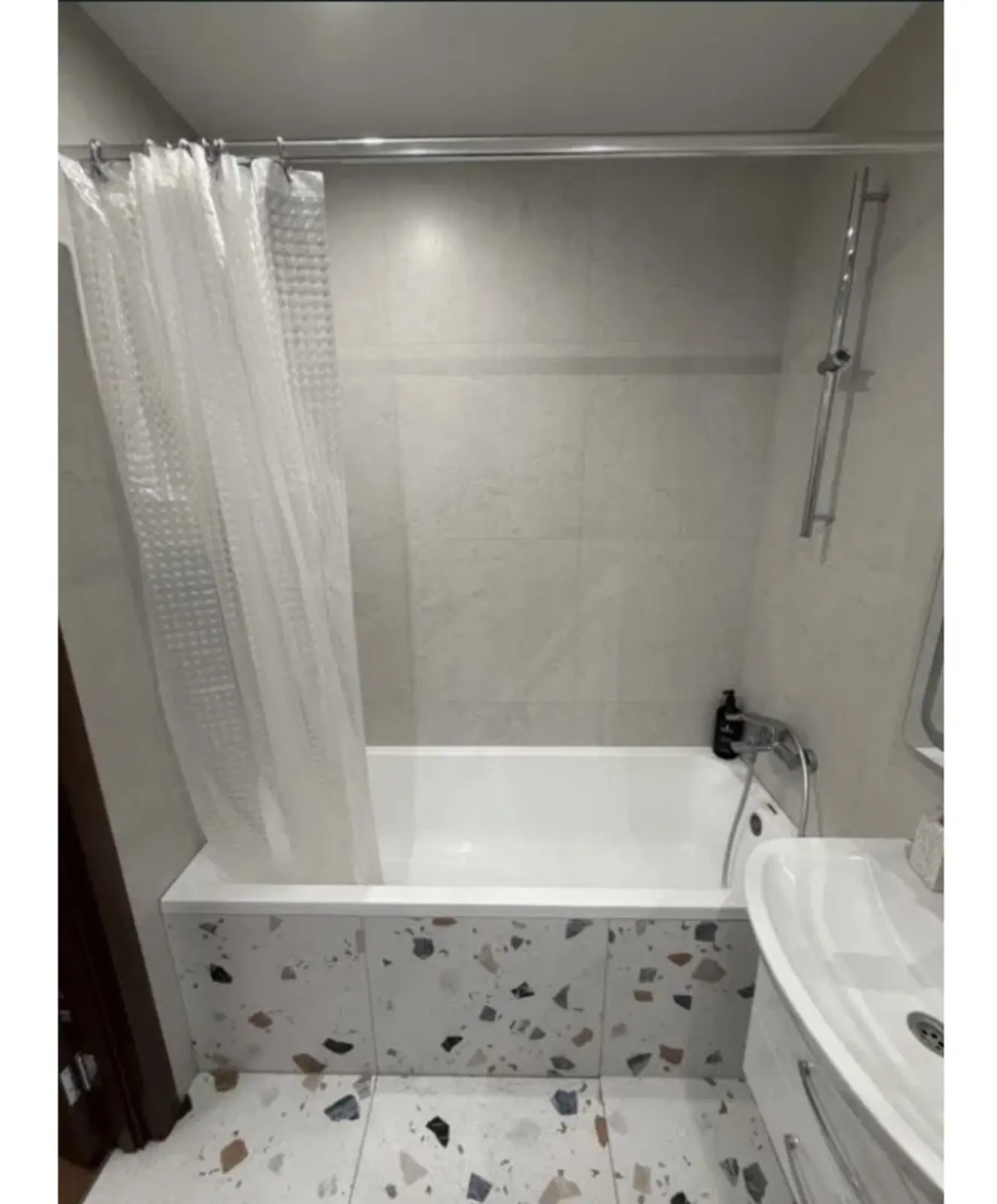 Фото Продаю 1 кімнатну квартиру, 45 кв. м, Моторний пров. 11 Київ, ціна: 80000 $, код 3787