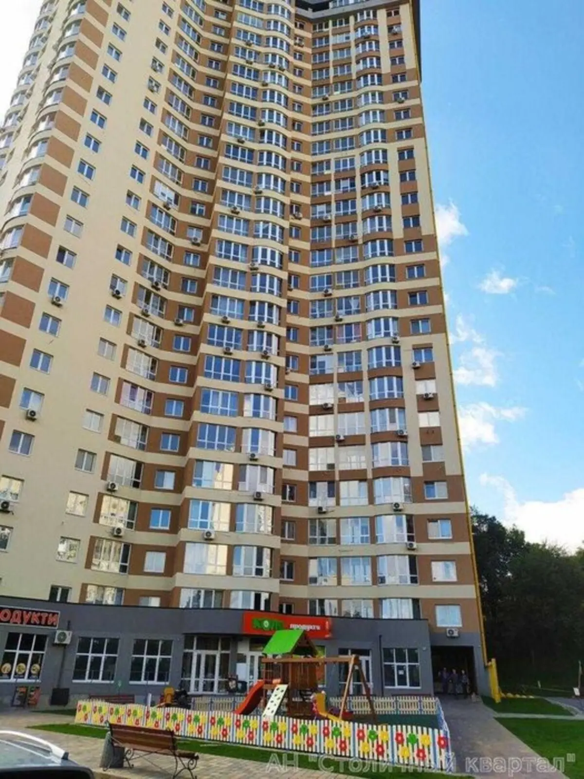 Фото Продаю 3-комнатную квартиру, 132 кв. м, Новополевая ул. 2 Киев, цена: 4200000 грн, код 3791