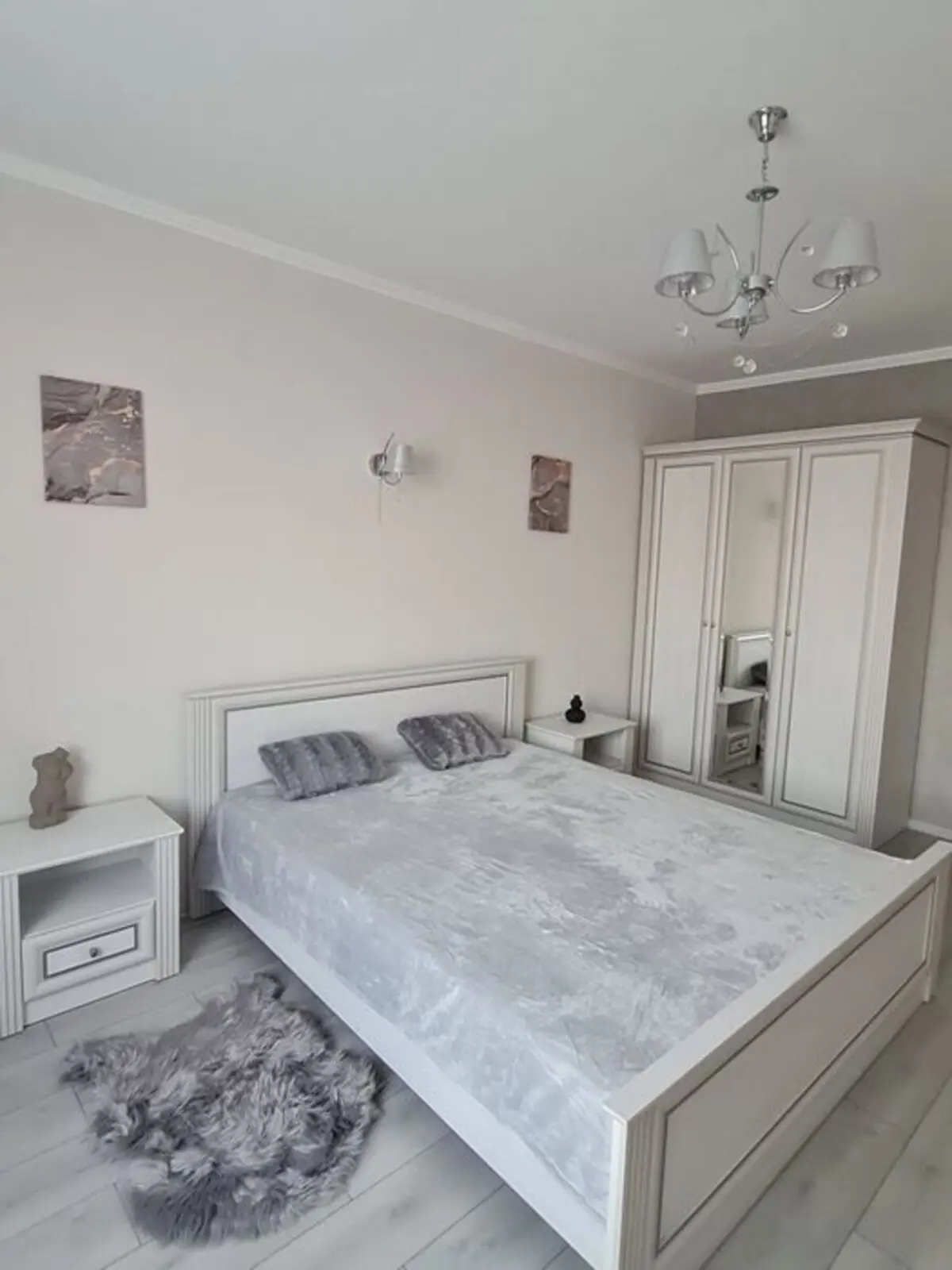 Фото Продаю 1 кімнатну квартиру, 45 кв. м, Моторний пров. 11а Київ, ціна: 79000 $, код 3792