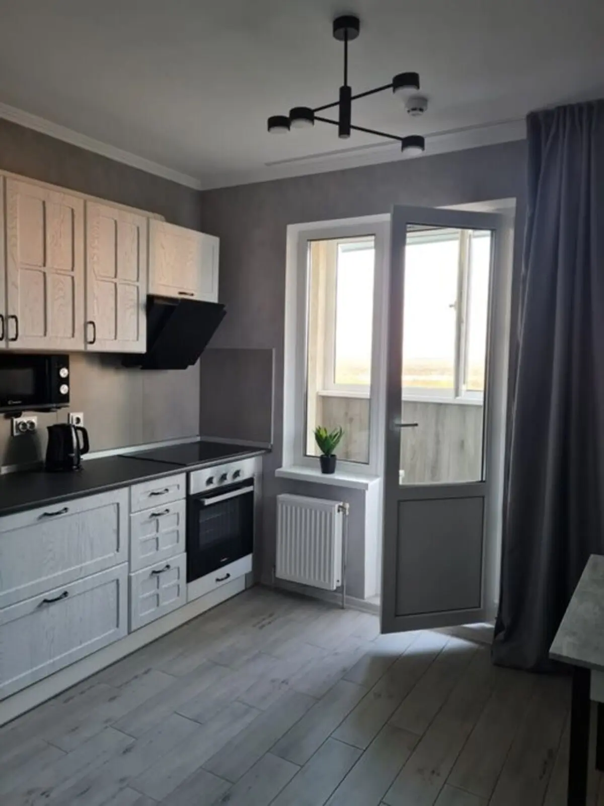 Фото Продаю 1 кімнатну квартиру, 45 кв. м, Моторний пров. 11а Київ, ціна: 79000 $, код 3792