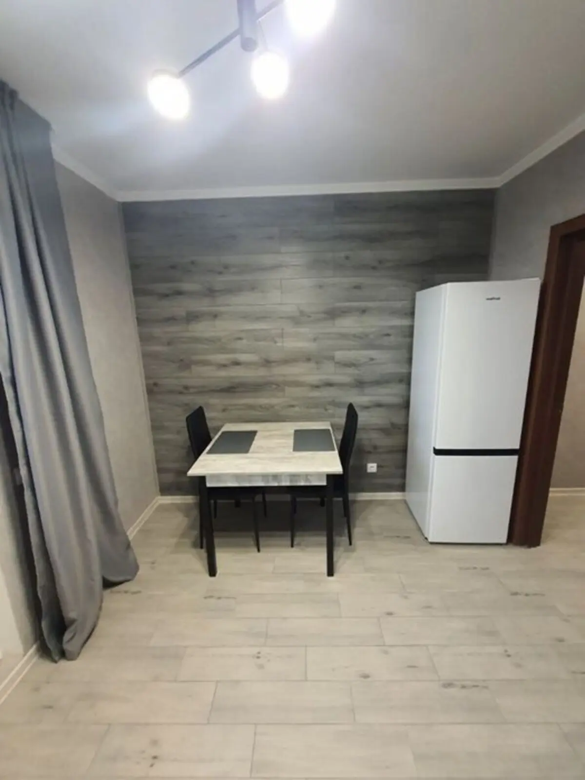 Фото Продаю 1 кімнатну квартиру, 45 кв. м, Моторний пров. 11а Київ, ціна: 79000 $, код 3792