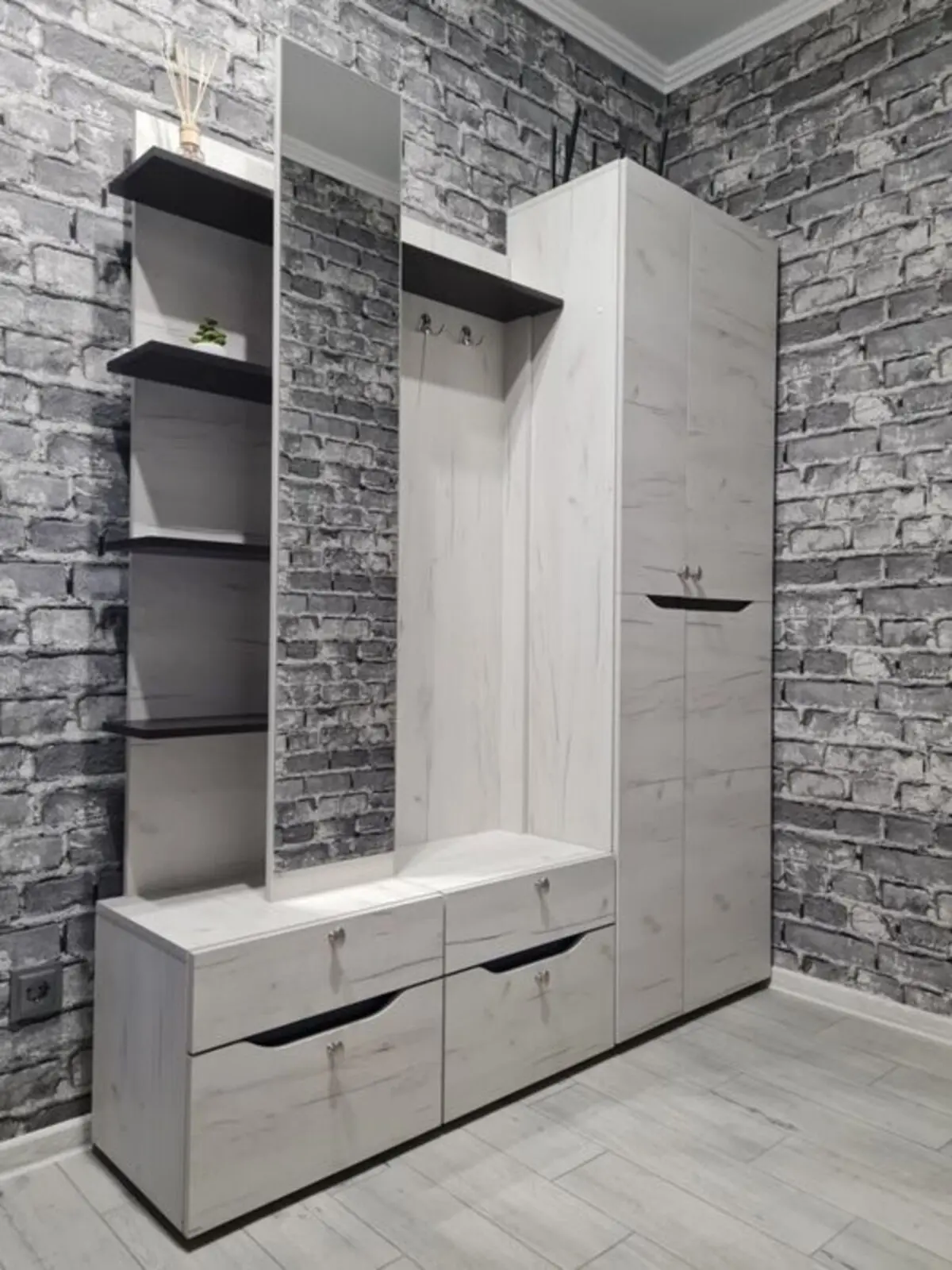 Фото Продаю 1 кімнатну квартиру, 45 кв. м, Моторний пров. 11а Київ, ціна: 79000 $, код 3792