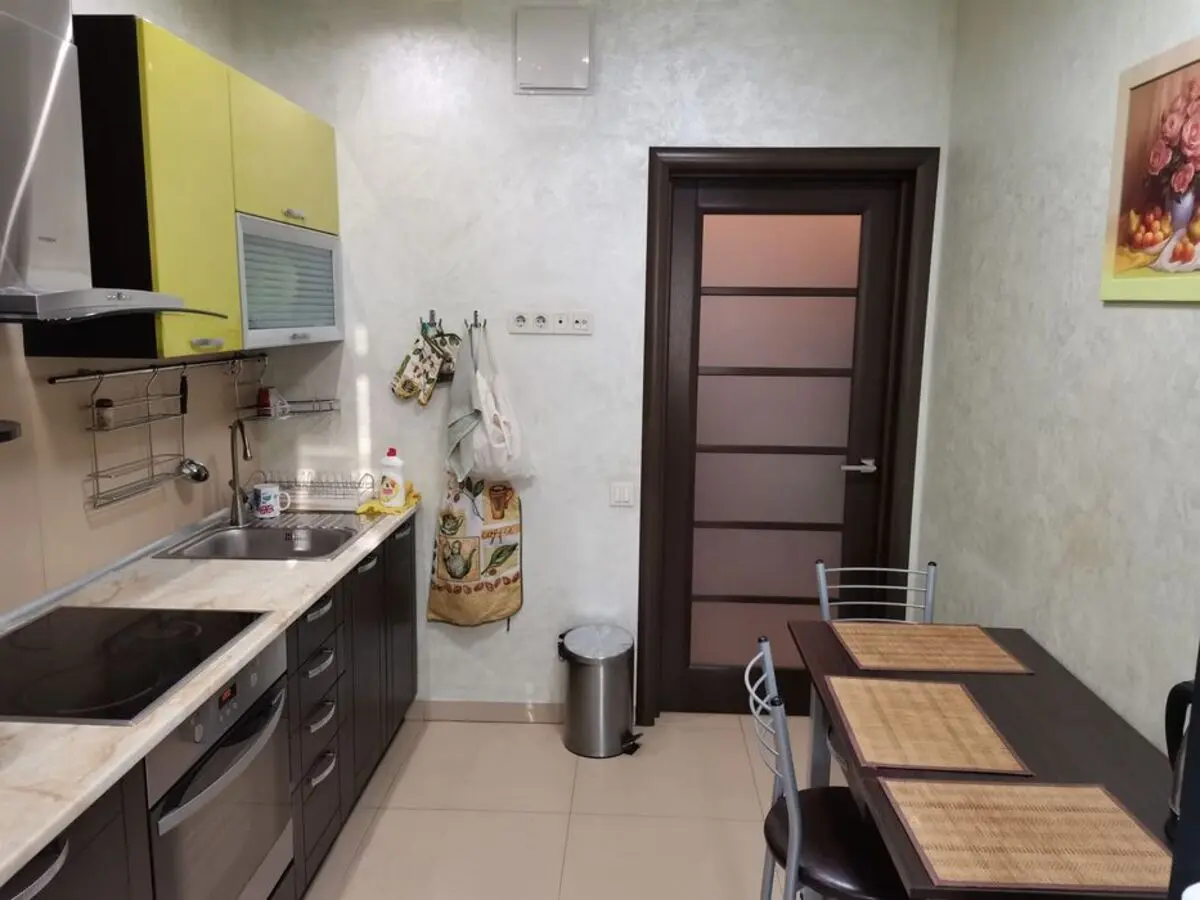 Фото Продаю 1 кімнатну квартиру, 35 кв. м, Богатирська вул. 6а Київ, ціна: 82000 $, код 3793