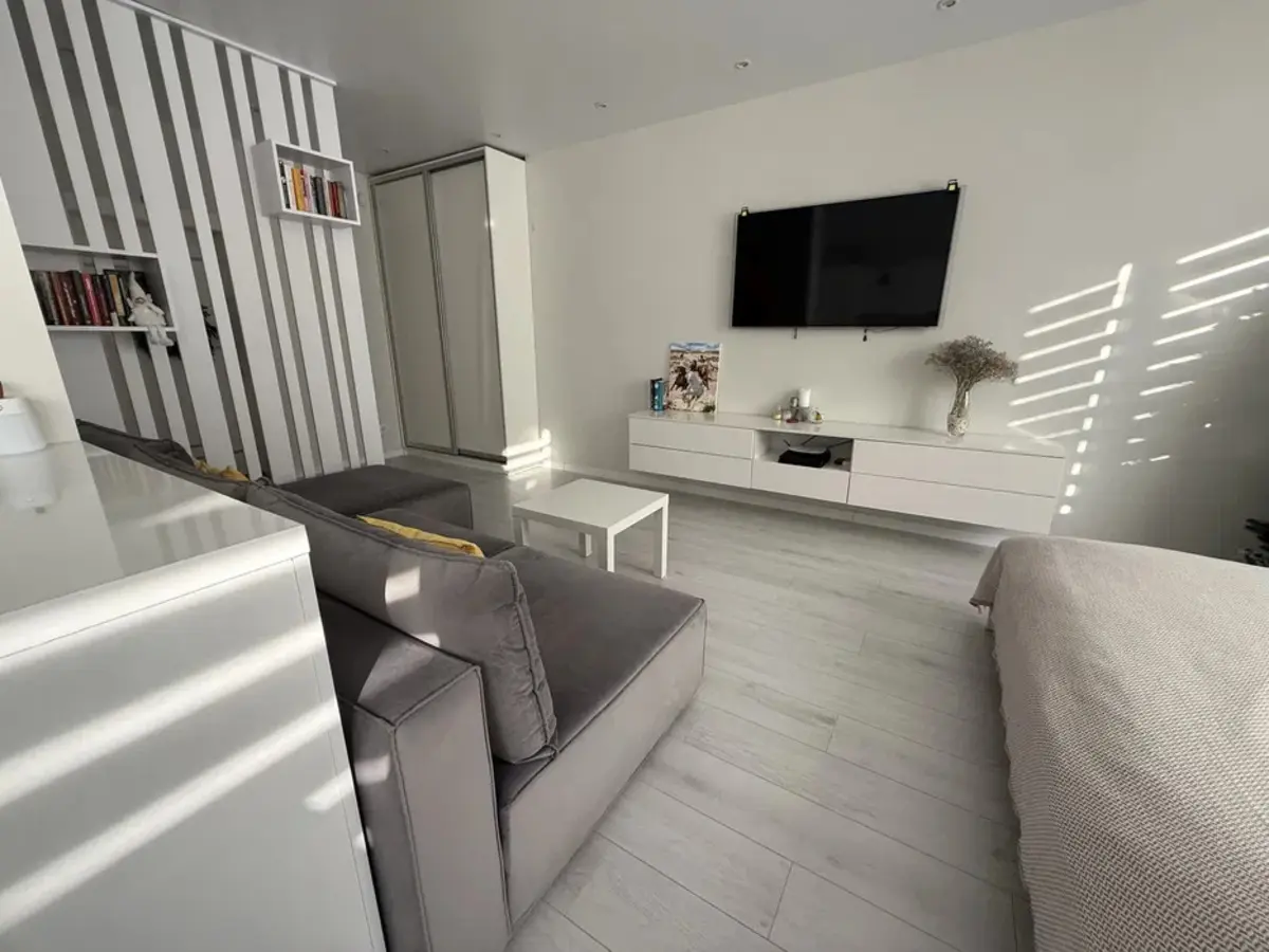 Фото Selling a 1-room apartment, 39 sq.m., Mykhaila Dontsia Street 2а Kyiv, price: 102000 $, code 3795