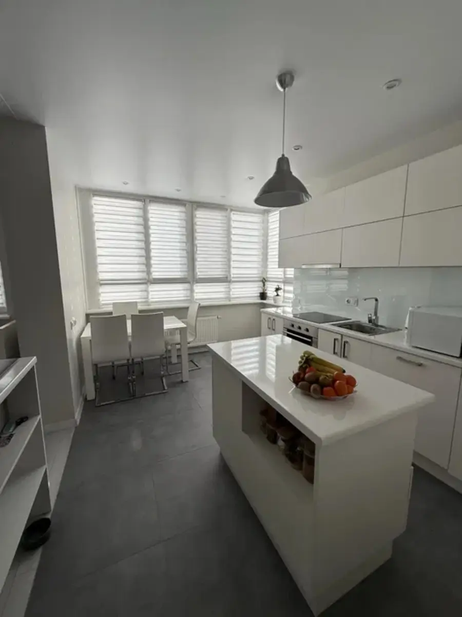 Фото Selling a 1-room apartment, 39 sq.m., Mykhaila Dontsia Street 2а Kyiv, price: 102000 $, code 3795