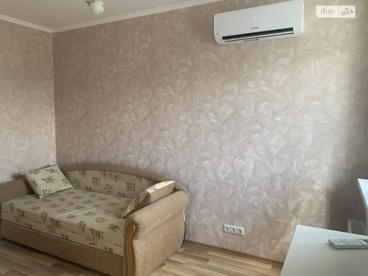 Фото Selling a 1-room apartment, 33 sq.m., Baltiiskyi lane  Kyiv, price: 60000 $, code 3796