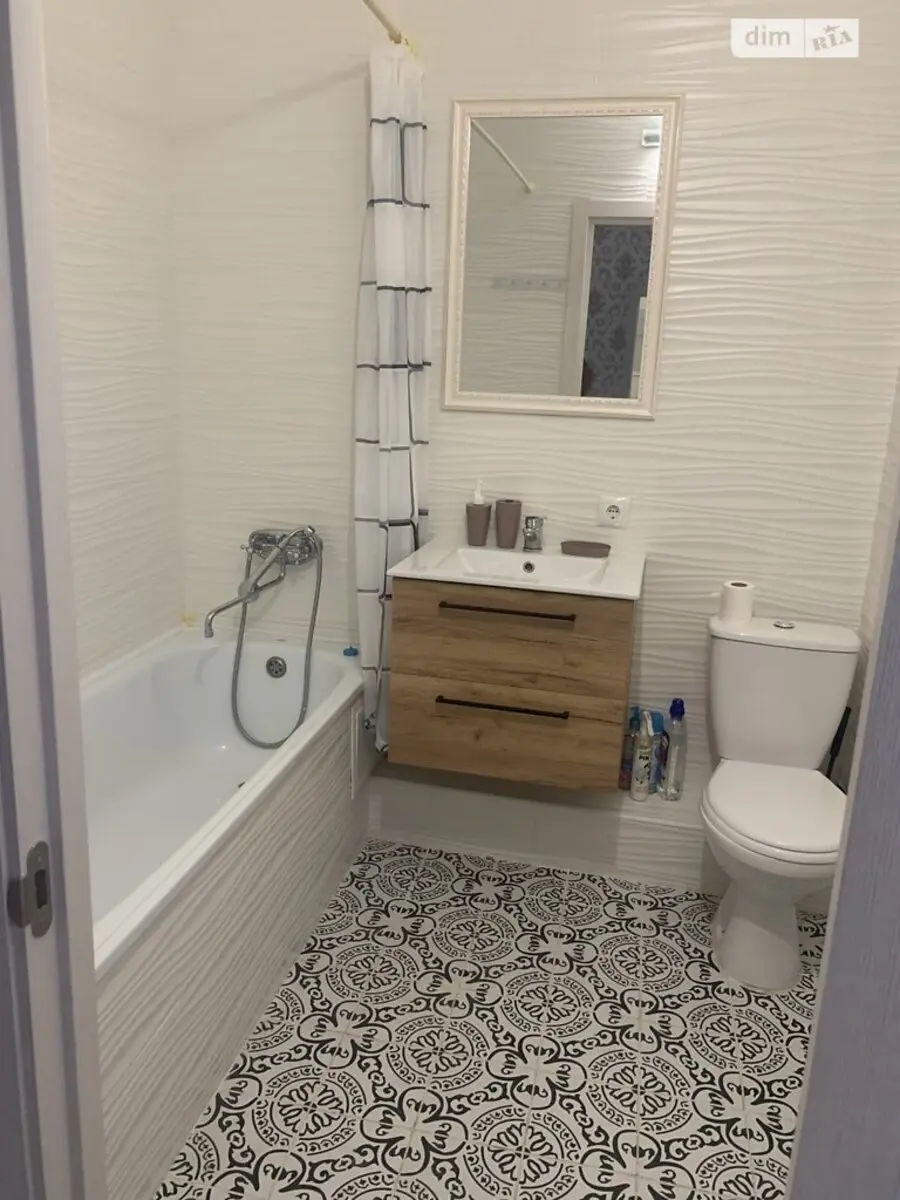 Фото Selling a 1-room apartment, 33 sq.m., Baltiiskyi lane  Kyiv, price: 60000 $, code 3796