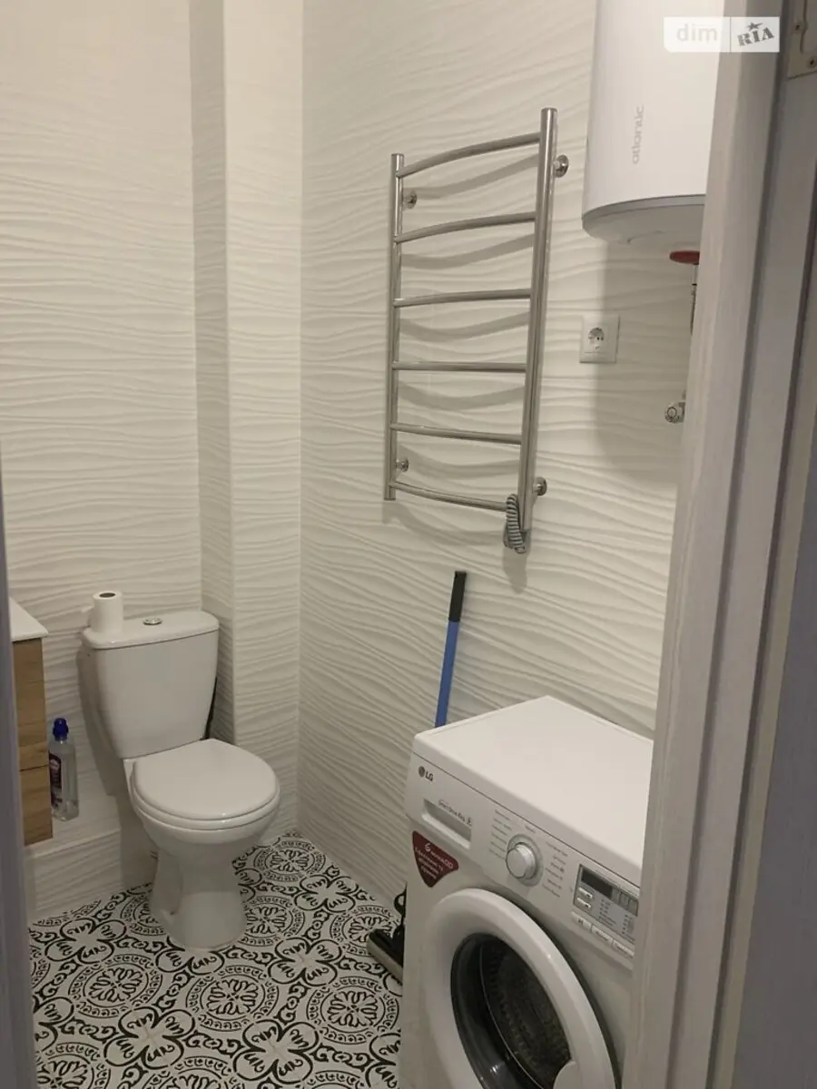 Фото Selling a 1-room apartment, 33 sq.m., Baltiiskyi lane  Kyiv, price: 60000 $, code 3796