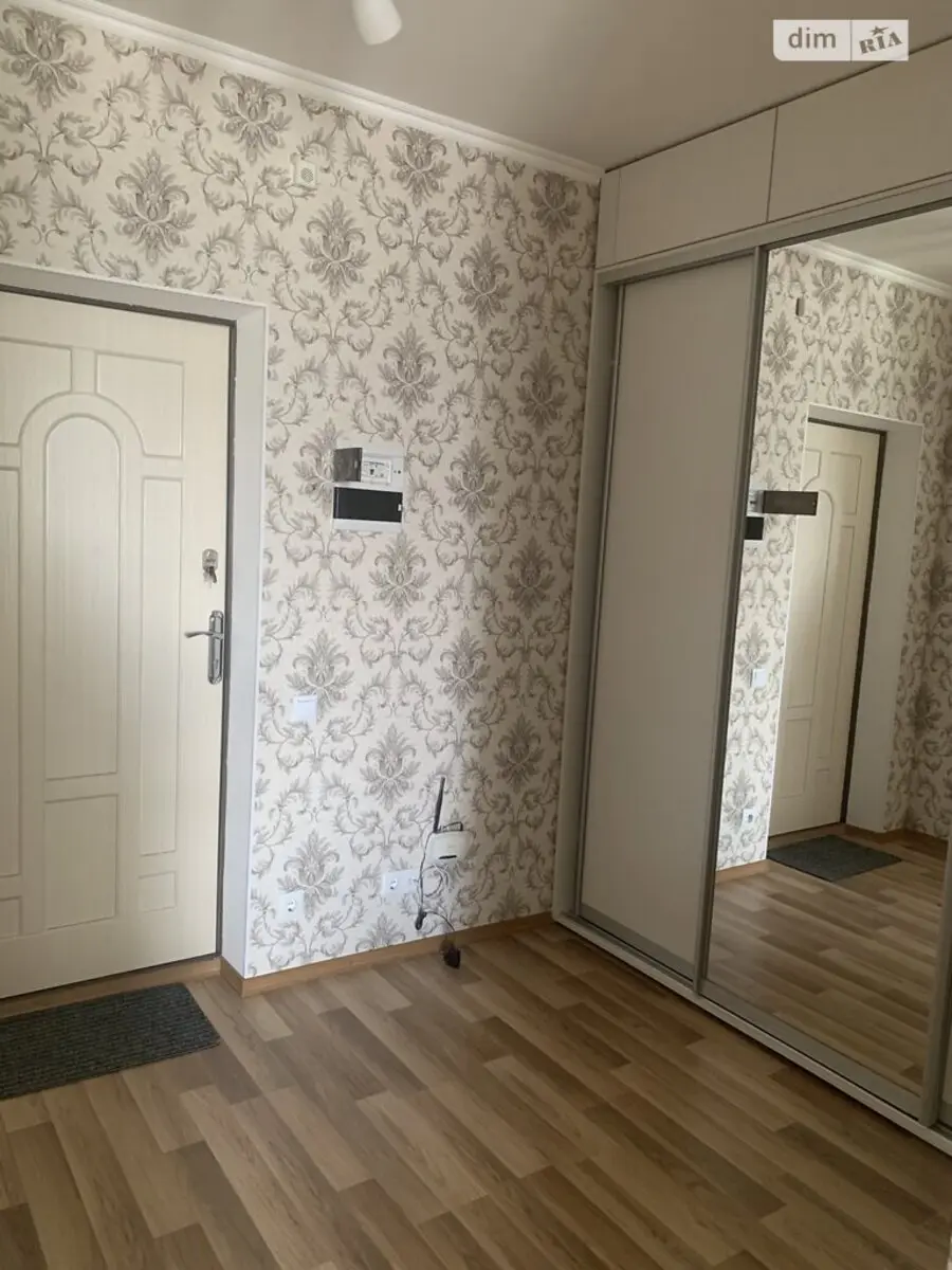 Фото Selling a 1-room apartment, 33 sq.m., Baltiiskyi lane  Kyiv, price: 60000 $, code 3796