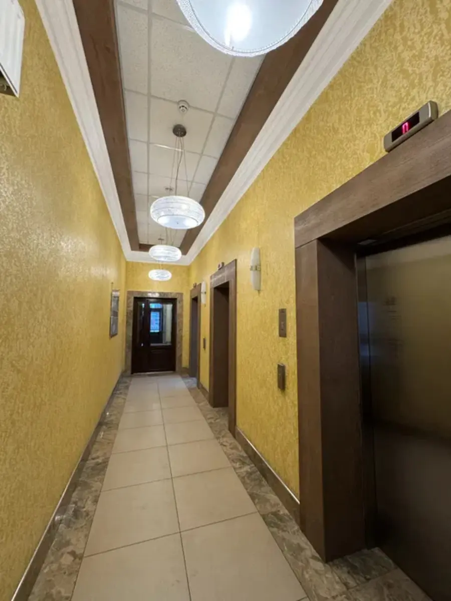 Фото Selling a 1-room apartment, 75 sq.m., Yevhena Konovaltsia Street (Schorsa Street) 34А Kyiv, price: 238000 $, code 3799