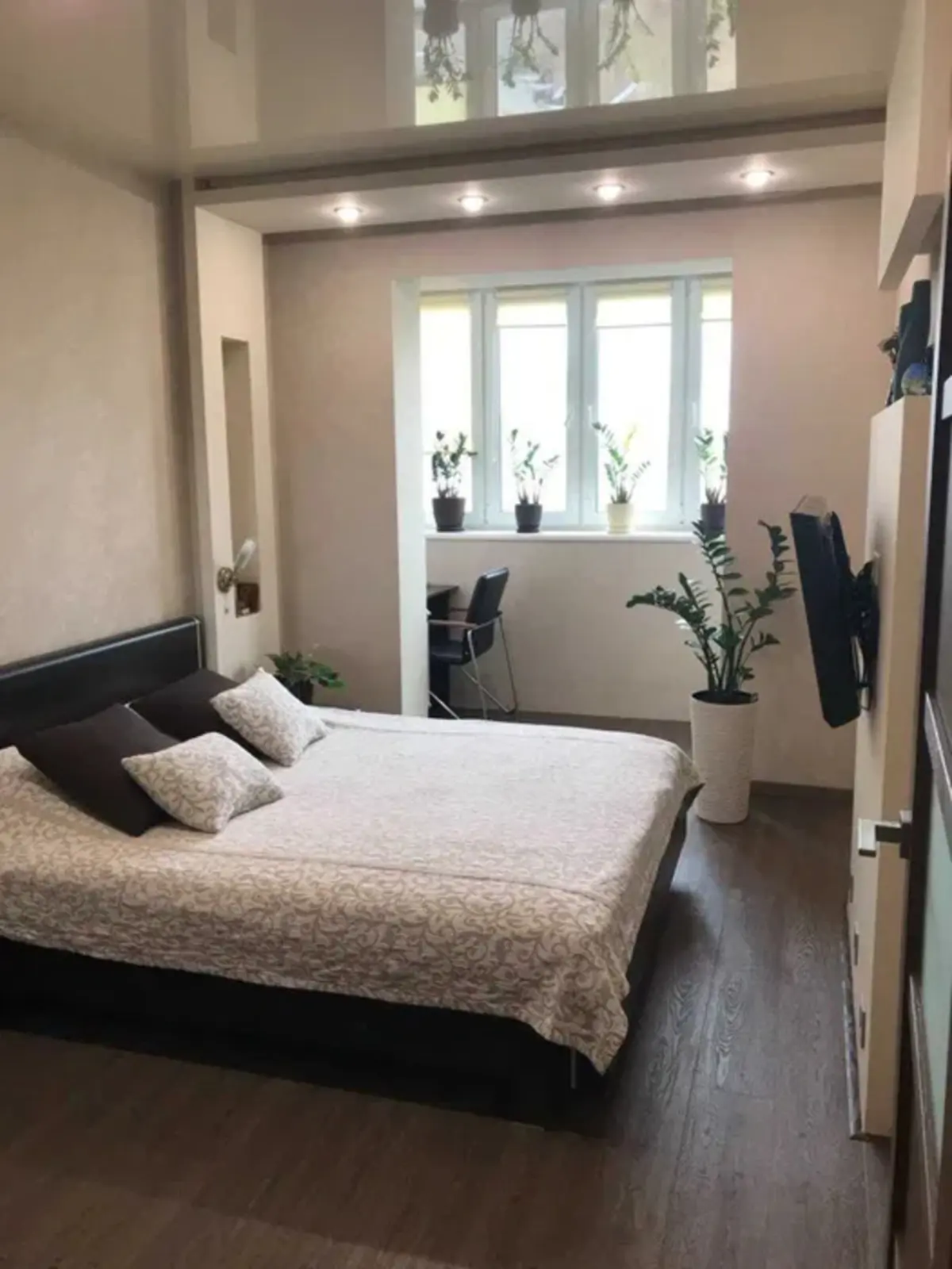 Фото Продаю 2 кімнатну квартиру, 55 кв. м, Оболонський просп.  Київ, ціна: 120000 $, код 3805