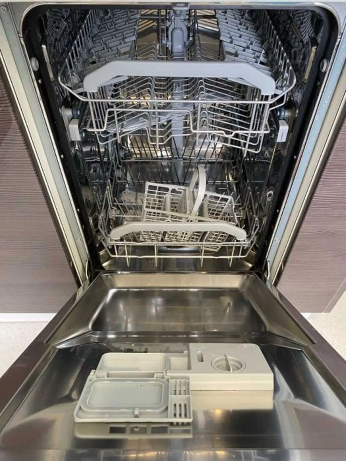 Фото Продаю 2 кімнатну квартиру, 55 кв. м, Оболонський просп.  Київ, ціна: 120000 $, код 3805