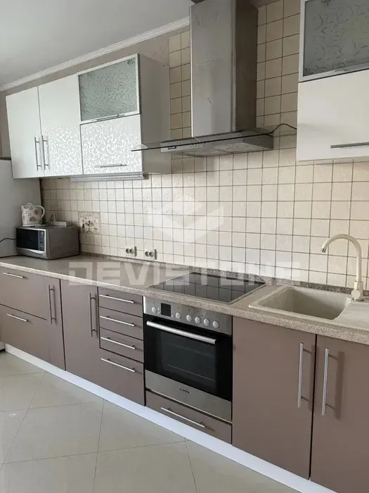 Фото Зняти 1 кімнатну квартиру, Йорданська вул. (Лайоша Гавро)  Київ в довгострокову оренду, ціна: 25000 UAH, код 3808