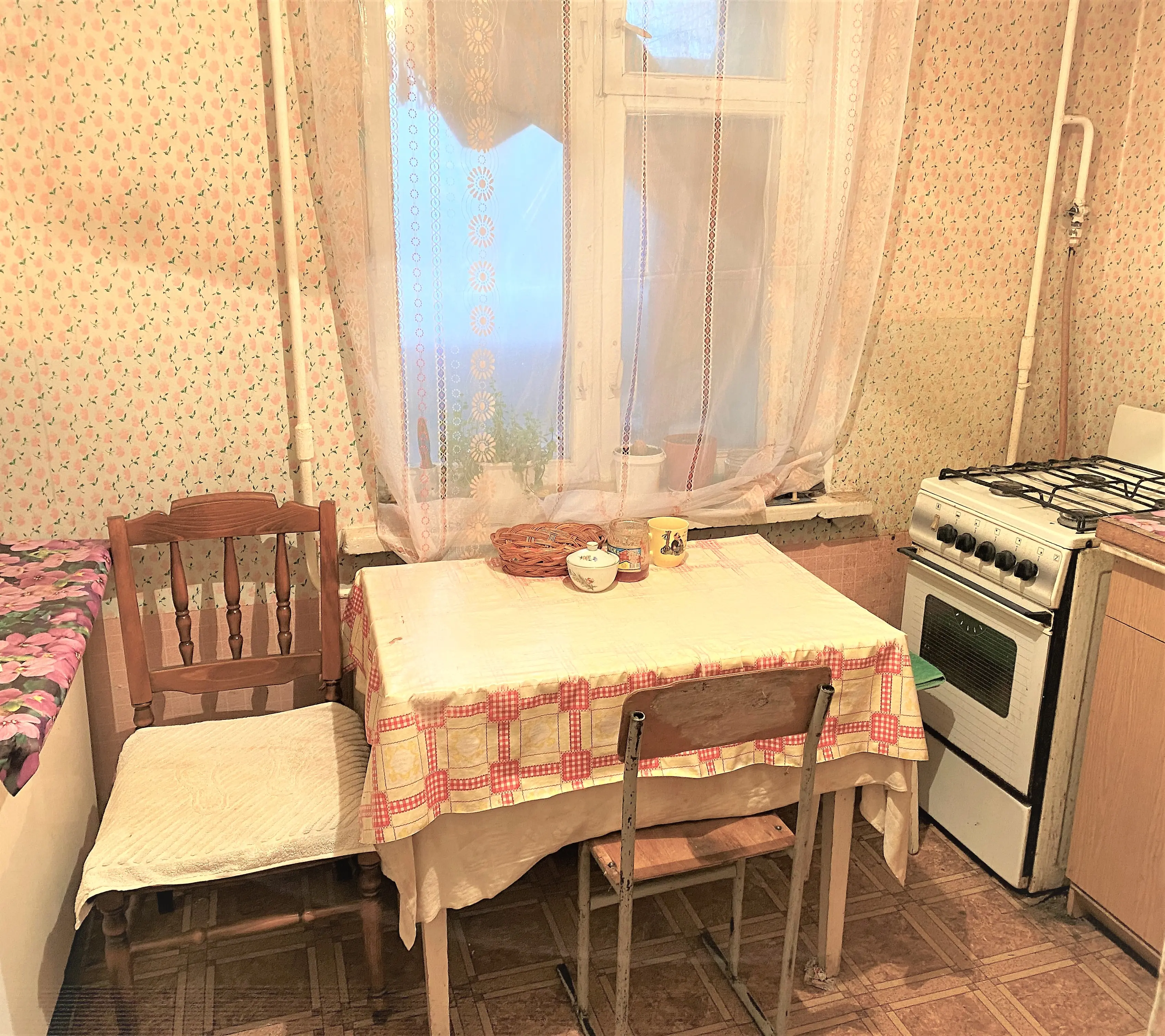 Фото Зняти 1 кімнатну квартиру, Мілютенка вул. 5а Київ в довгострокову оренду, ціна: 7500 UAH, код 3823