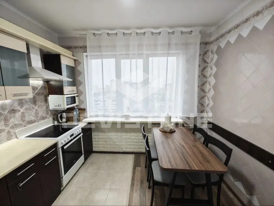 Фото Снять 2-комнатную квартиру, Озёрная ул. 6 Киев в долгосрочную аренду, цена: 24000 UAH, код 3827