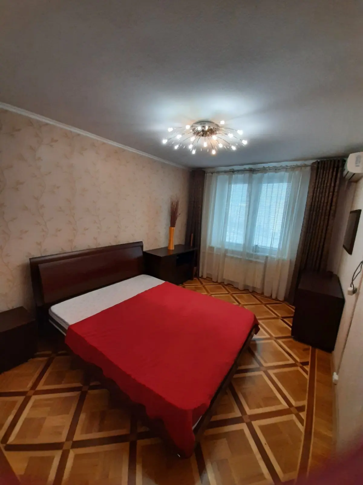 Фото Продаю 3 кімнатну квартиру, 65 кв. м, Перемоги просп. 64 Харків, ціна: 55000 $, код 3829