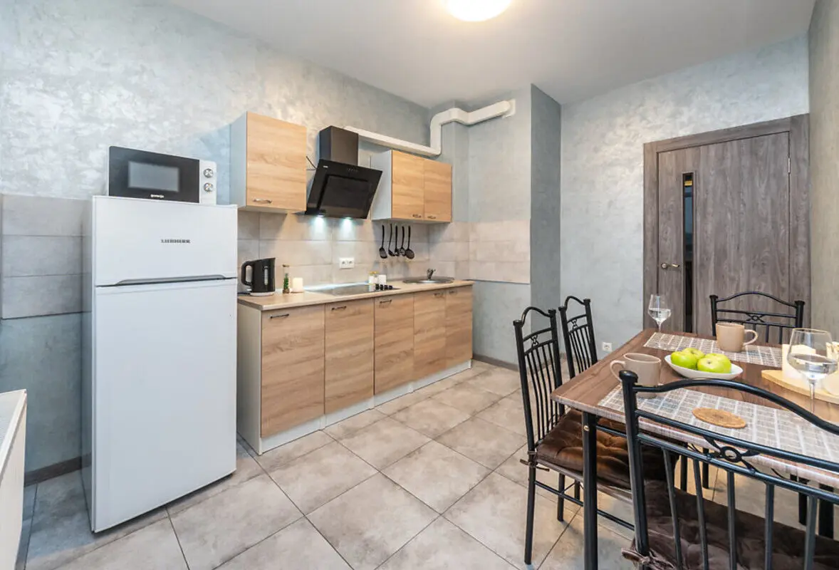 Фото Продаю 1 кімнатну квартиру, 39 кв. м, Правди просп.  Київ, ціна: 92500 $, код 3832