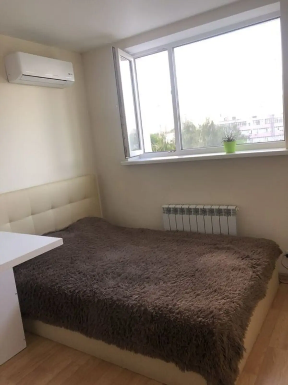 Фото Продаю 1 кімнатну квартиру, 17 кв. м, Машинобудівна вул. 41 Київ, ціна: 45000 $, код 3833