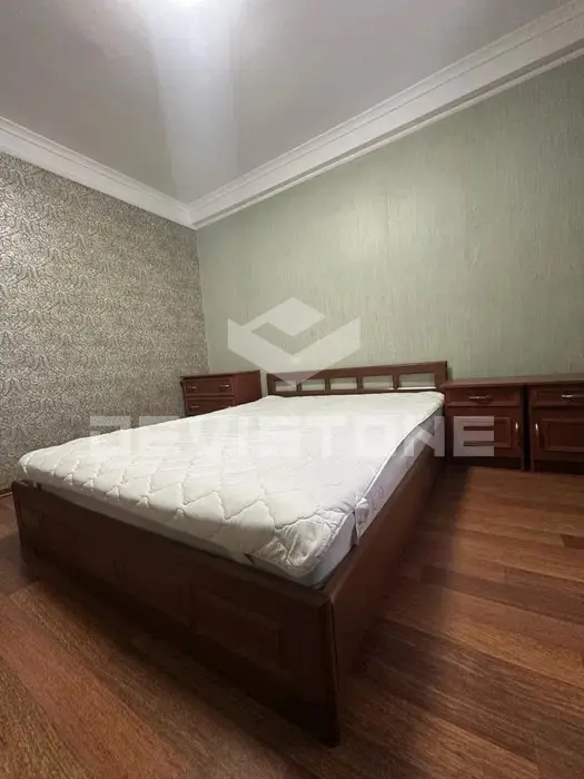 Фото Rent a 2-room apartment, Alexander Archipenko Street (Mate Zalky Street) 3 Kyiv for long-term rent, price: 19900 UAH, code 3839