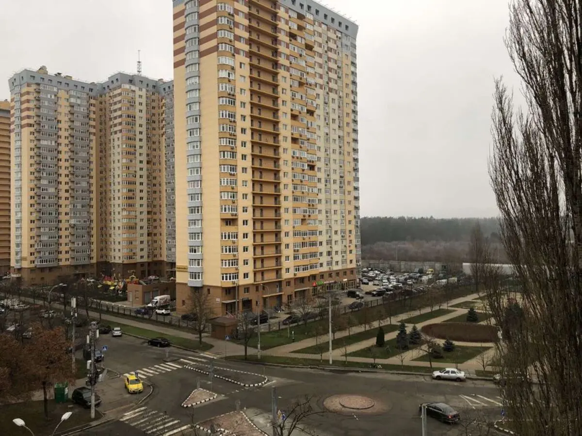 Фото Продаю 1 кімнатну квартиру, 39 кв. м, Маршала Рокосовського просп. 10 Київ, ціна: 42500 $, код 3842