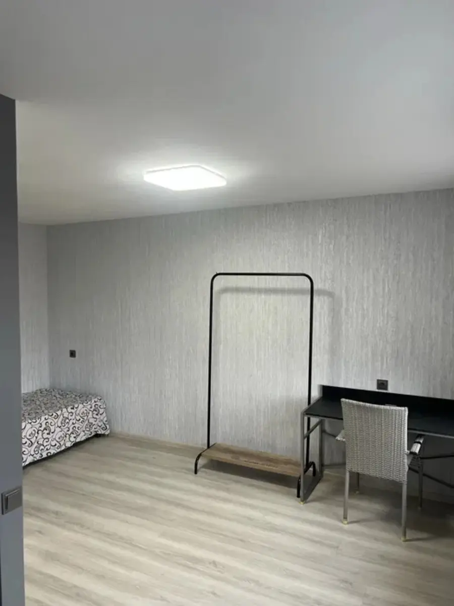 Фото Продаю 1 кімнатну квартиру, 23 кв. м, Рибальська вул. 3 Київ, ціна: 67500 $, код 3846