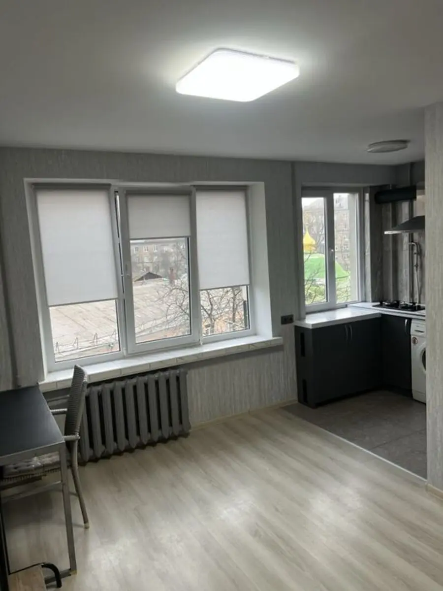 Фото Продаю 1 кімнатну квартиру, 23 кв. м, Рибальська вул. 3 Київ, ціна: 67500 $, код 3846