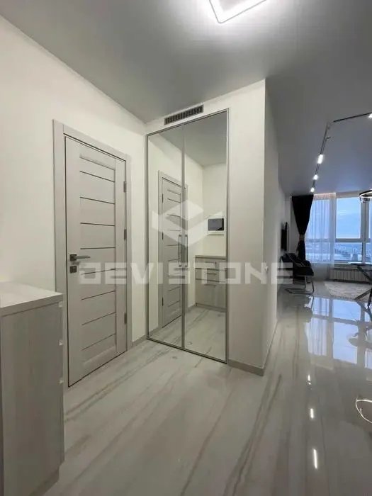 Фото Зняти 1 кімнатну квартиру, Степана Бандери просп. 32 Київ в довгострокову оренду, ціна: 23500 UAH, код 3847