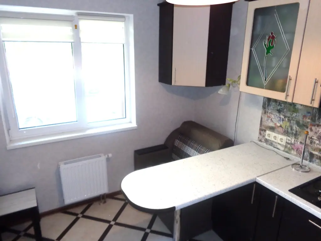 Фото Зняти 1 кімнатну квартиру, Метрологічна вул. 9в Київ в довгострокову оренду, ціна: 19500 UAH, код 3848