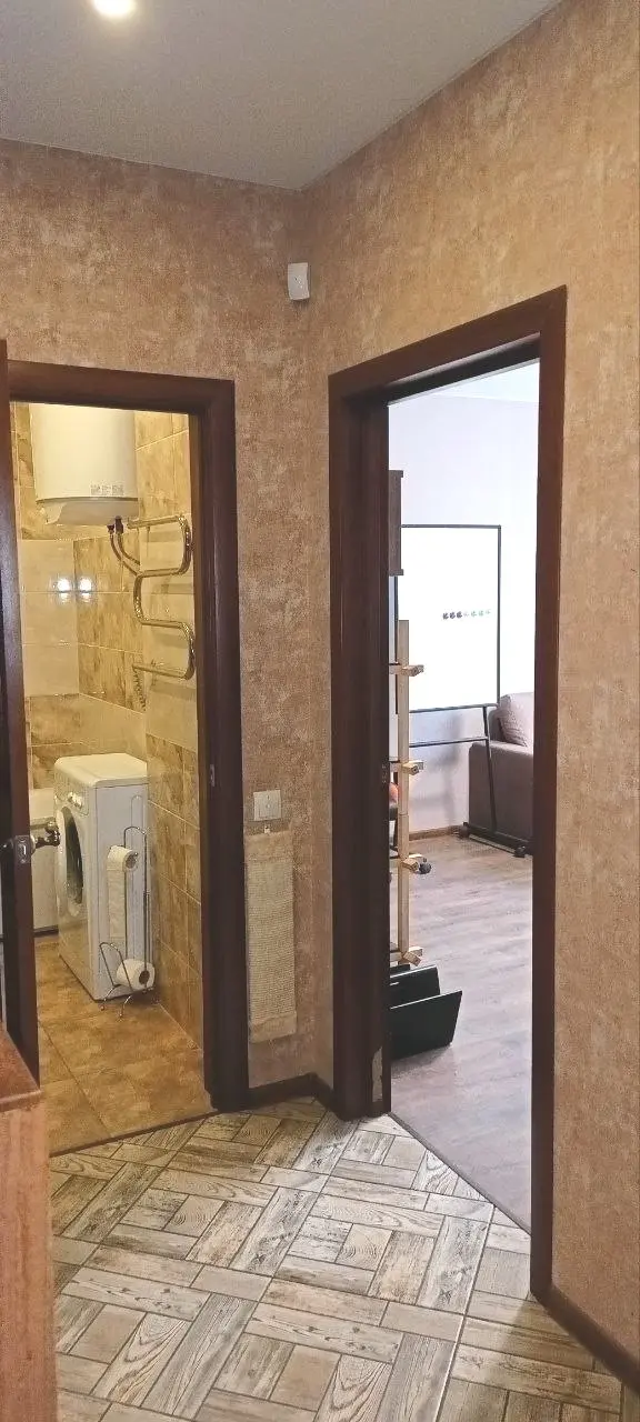 Фото Зняти 1 кімнатну квартиру, Метрологічна вул. 9в Київ в довгострокову оренду, ціна: 19500 UAH, код 3848