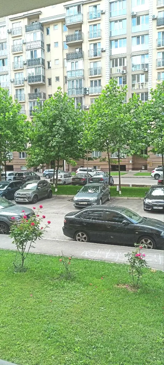 Фото Зняти 1 кімнатну квартиру, Метрологічна вул. 9в Київ в довгострокову оренду, ціна: 19500 UAH, код 3848