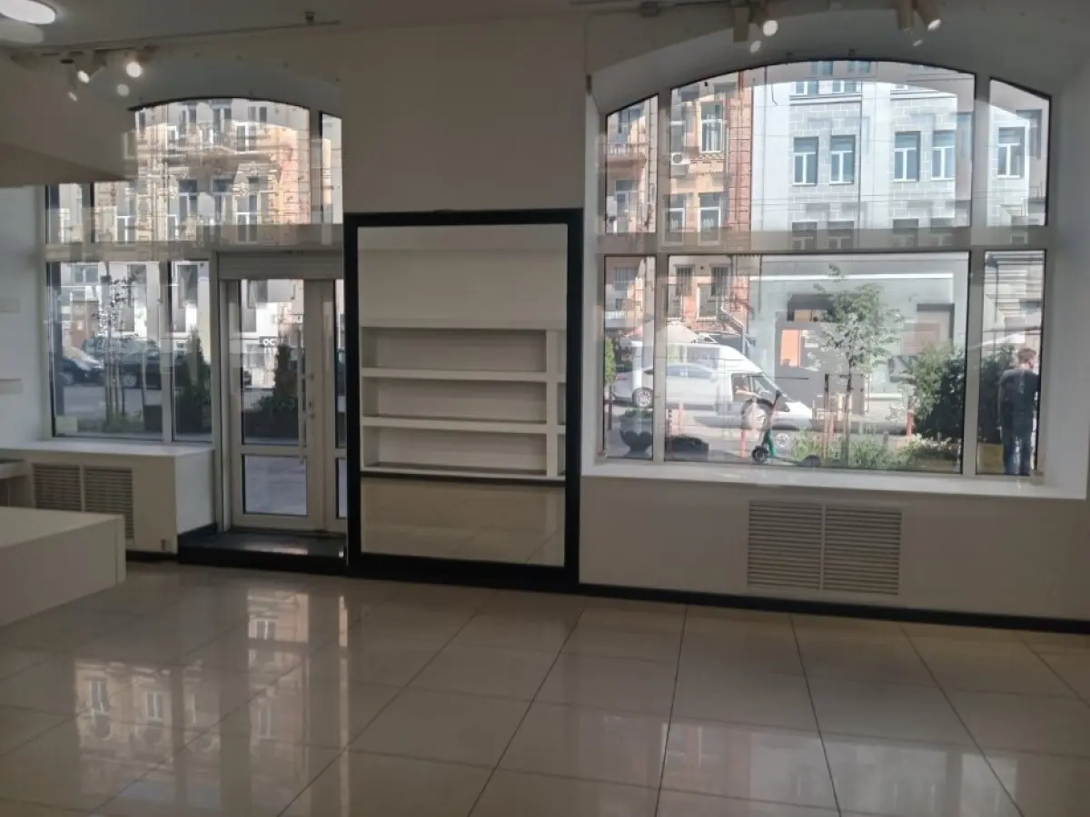 Фото Rent a retail space, Shota Rustaveli Street 21 Kyiv for long-term rent, price: 3500 $, code 3850