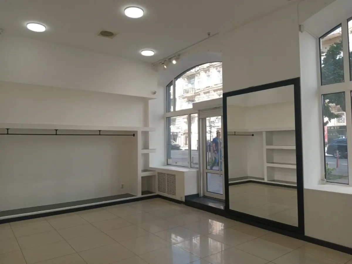 Фото Rent a retail space, Shota Rustaveli Street 21 Kyiv for long-term rent, price: 3500 $, code 3850