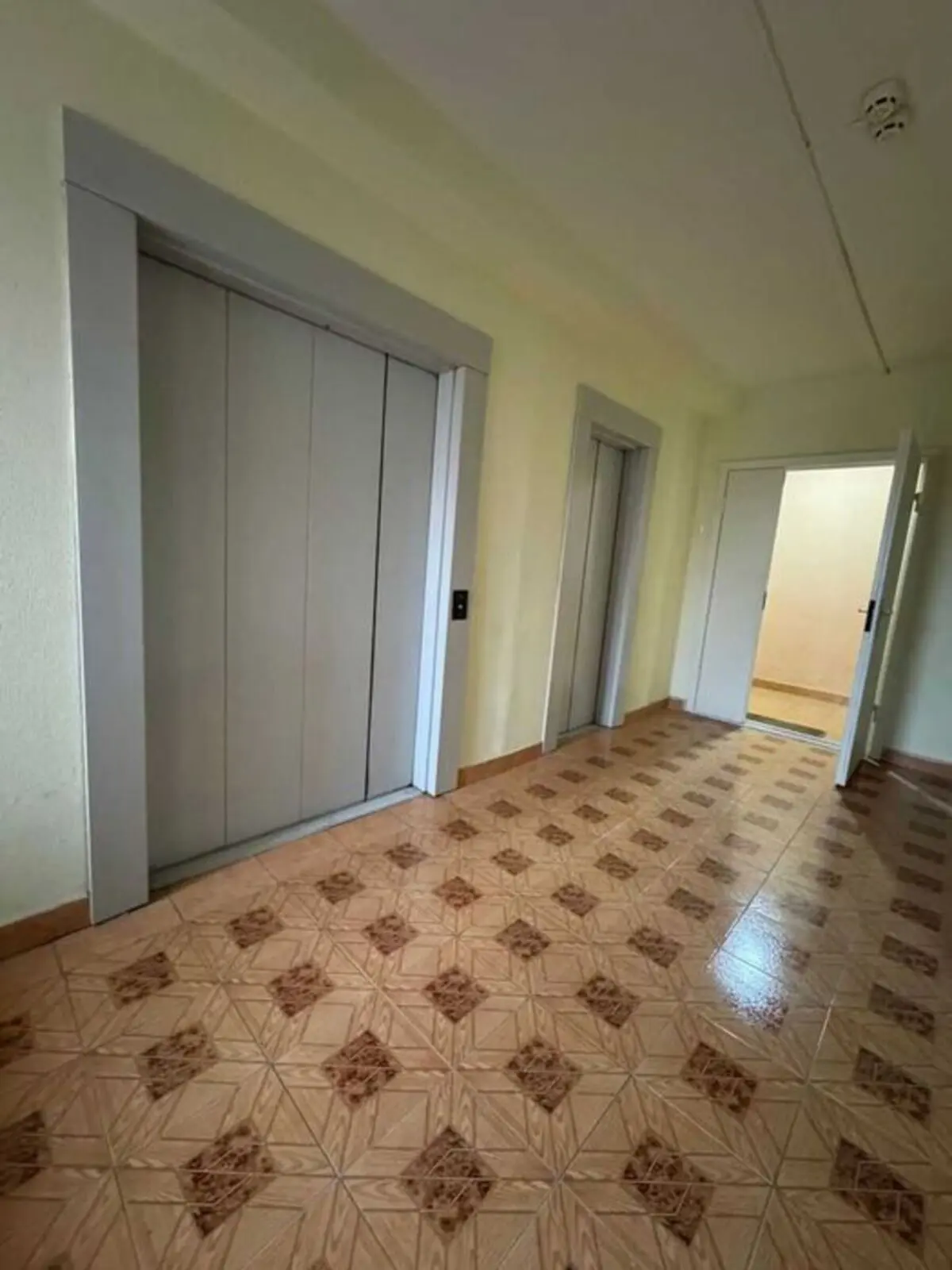 Фото Selling a 3-room apartment, 90 sq.m., Ivana Puliuia Street 2 Kyiv, price: 140000 $, code 3854