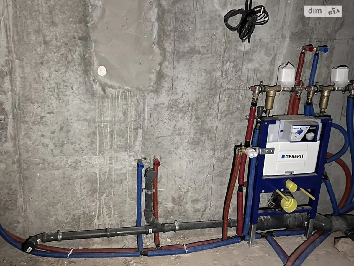 Фото Продаю 3 кімнатну квартиру, 96 кв. м, Юрія Кондратюка вул. 1 Київ, ціна: 91000 $, код 3857