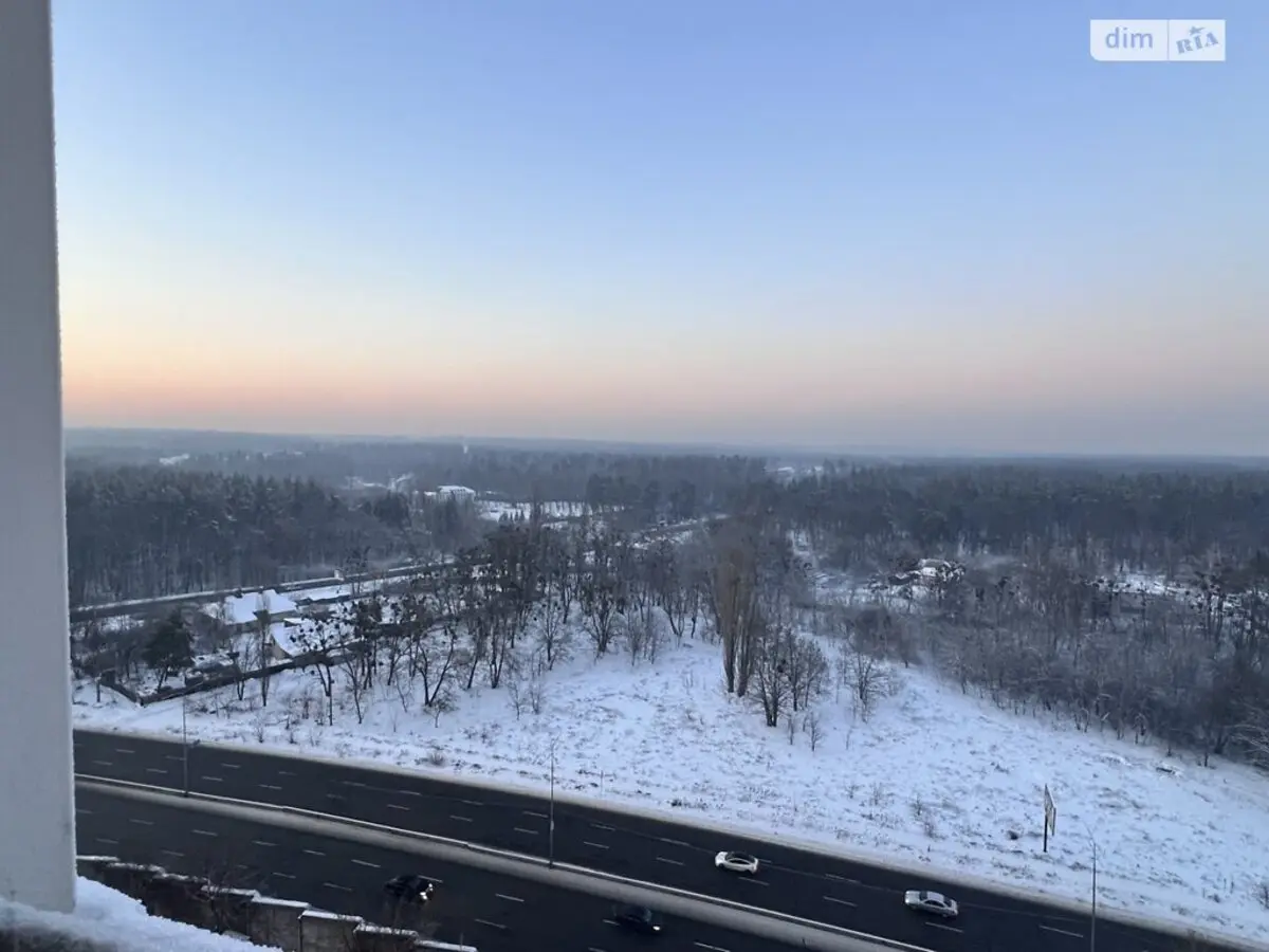 Фото Продаю 3 кімнатну квартиру, 96 кв. м, Юрія Кондратюка вул. 1 Київ, ціна: 91000 $, код 3857