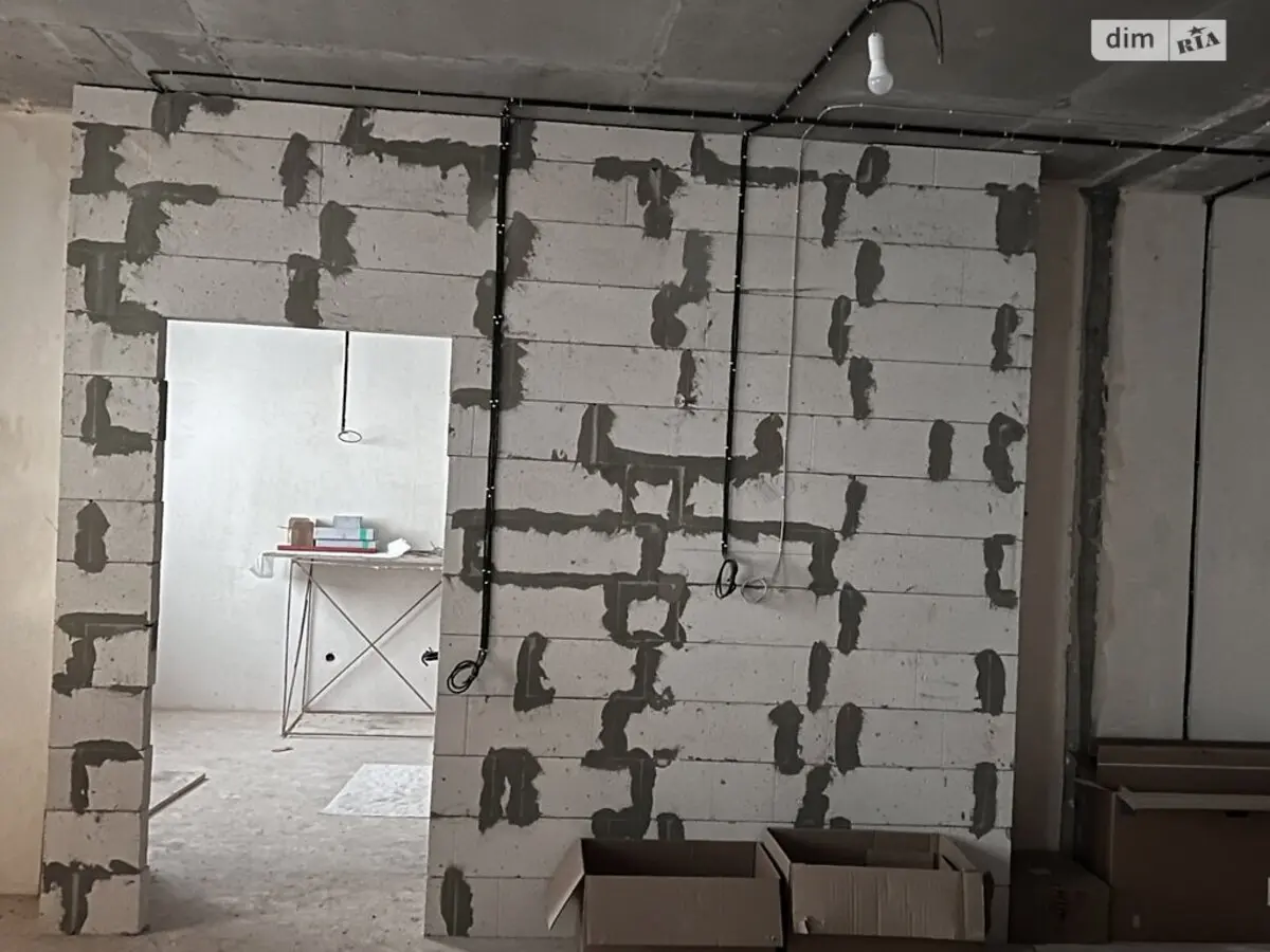 Фото Продаю 3 кімнатну квартиру, 96 кв. м, Юрія Кондратюка вул. 1 Київ, ціна: 91000 $, код 3857