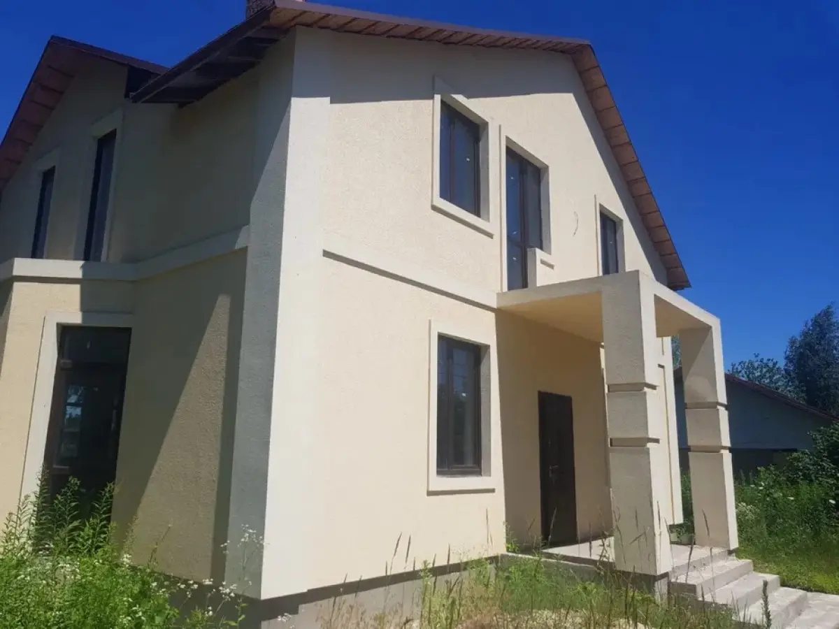 Фото Продаю будинок, 200 кв. м, Центральна вул.  Київ, ціна: 110000 $, код 3869