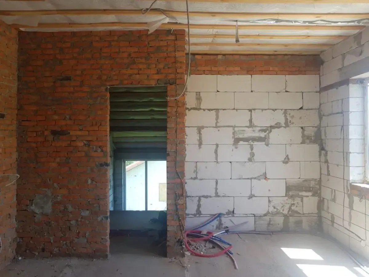 Фото Продаю будинок, 200 кв. м, Центральна вул.  Київ, ціна: 110000 $, код 3869