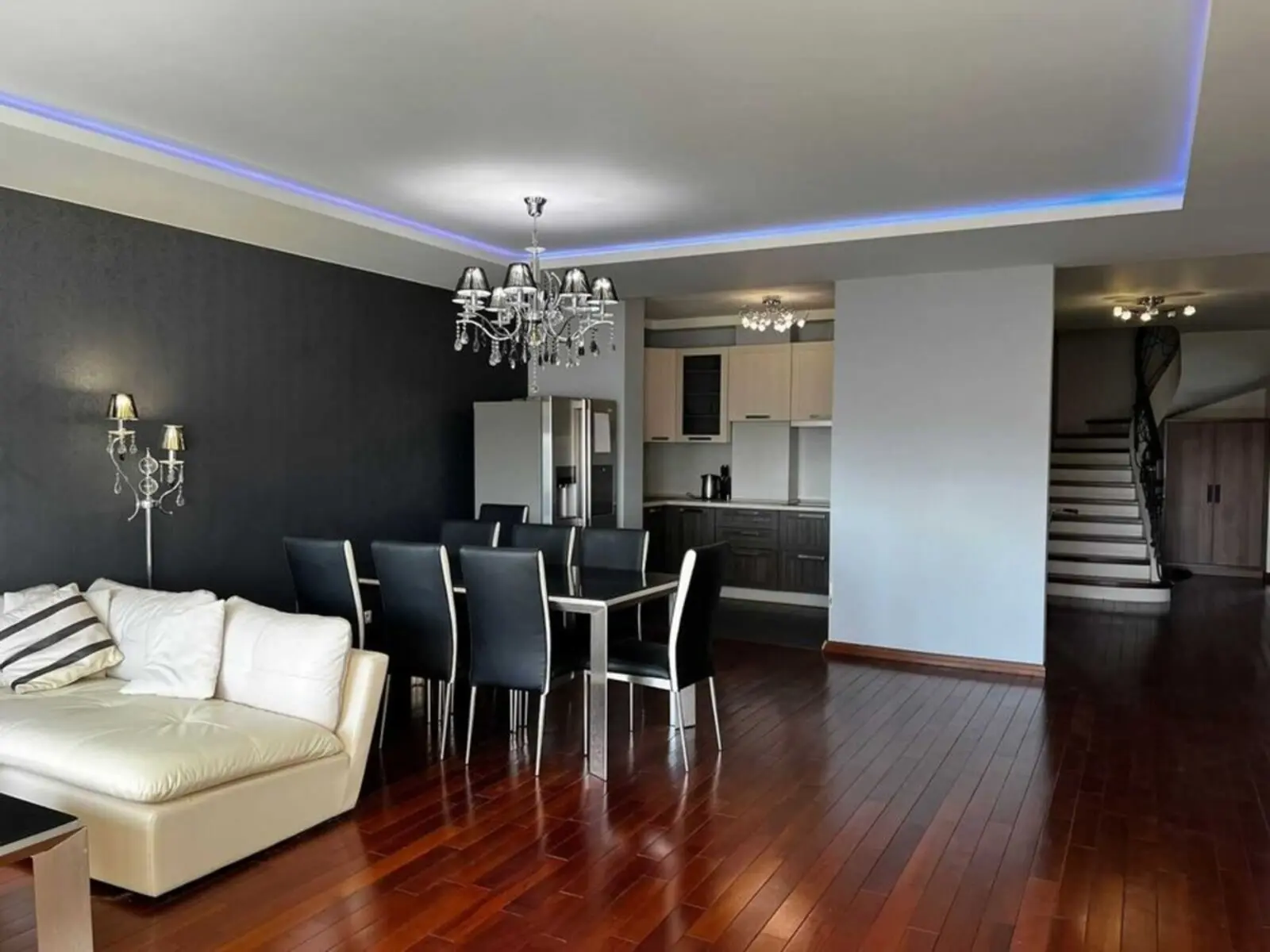 Фото Продаю 4 кімнатну квартиру, 155 кв. м, Кадетський Гай вул. 6 Київ, ціна: 239000 $, код 3876