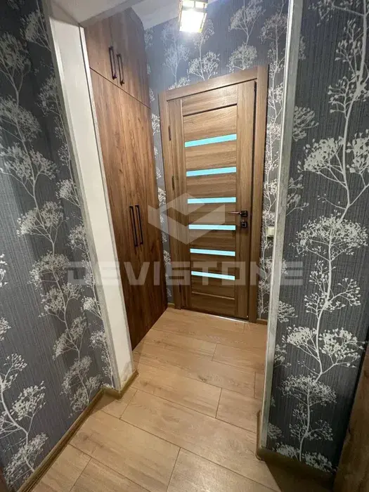 Фото Зняти 2 кімнатну квартиру, Приозерна вул.  Київ в довгострокову оренду, ціна: 21000 UAH, код 3879