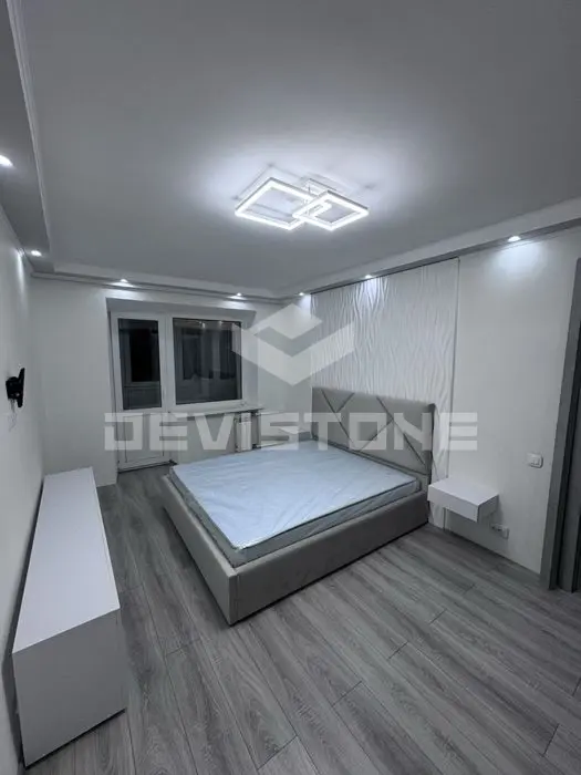 Фото Снять 1-комнатную квартиру, Вышгородская ул. 44б Киев в долгосрочную аренду, цена: 60000 $, код 3886