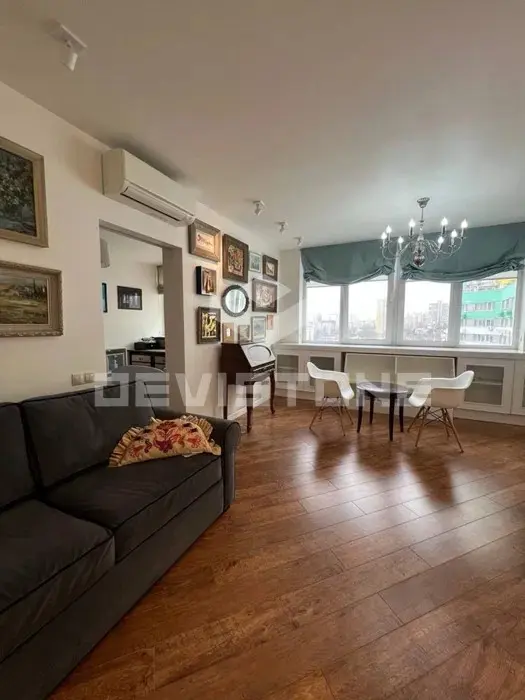 Фото Зняти 2 кімнатну квартиру, Вишгородська вул.  Київ в довгострокову оренду, ціна: 28000 UAH, код 3889