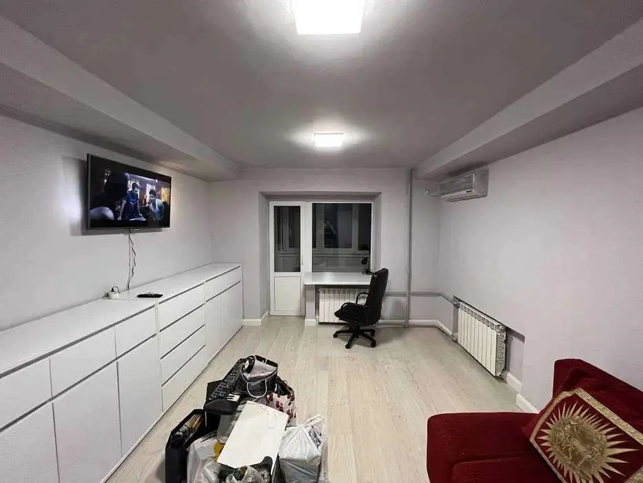 Фото Продаю 1-комнатную квартиру, 33.6 кв. м, Русановская набережная 10 Киев, цена: 56000 $, код 3891