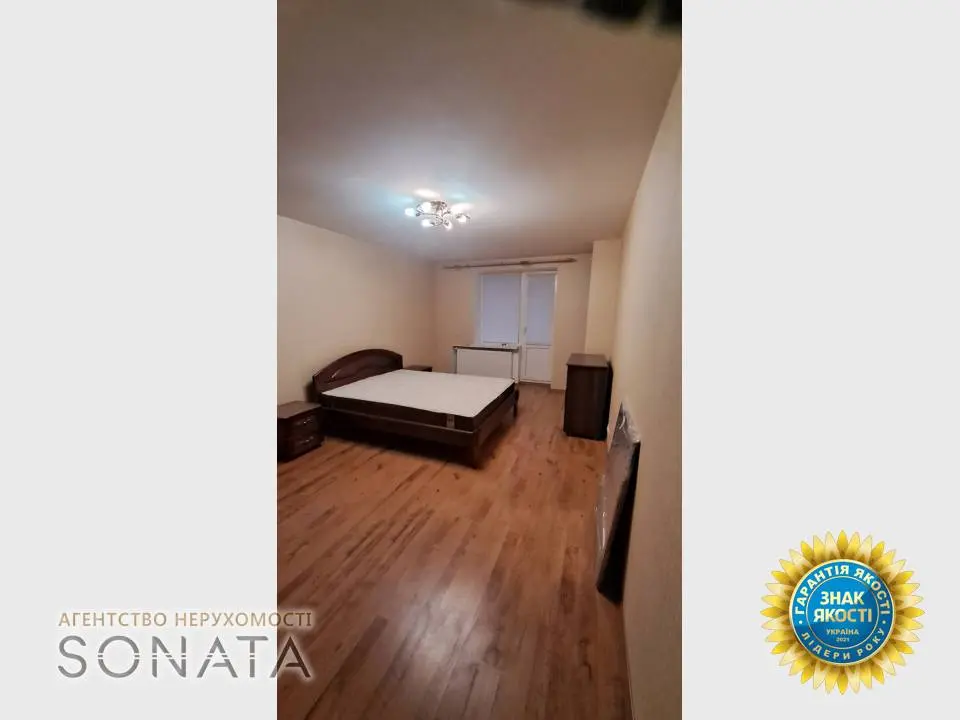Фото Rent a 4-room apartment, Hoholia Street  Cherkasy for long-term rent, price: 20000 грн, code 3894