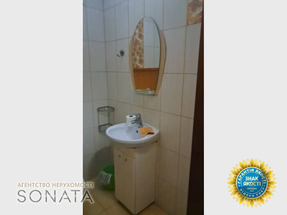 Фото Rent a 4-room apartment, Hoholia Street  Cherkasy for long-term rent, price: 20000 грн, code 3894