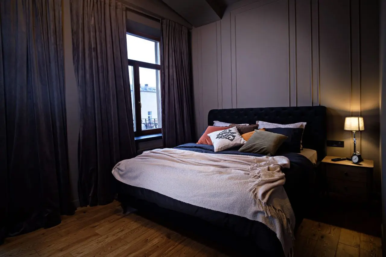 Фото Снять 2-комнатную квартиру, Военный спуск 13 Одесса в долгосрочную аренду, цена: 2700 $, код 3897